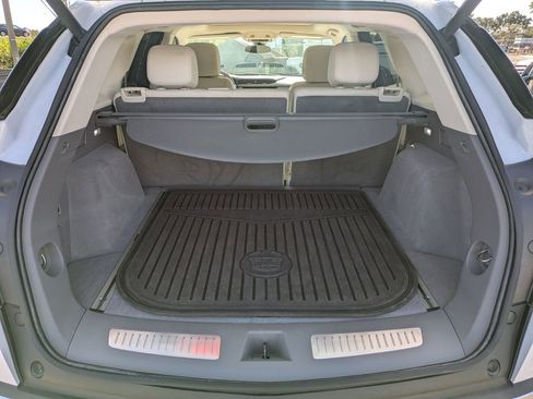 Used 2022 Cadillac XT5 Premium Luxury image 13