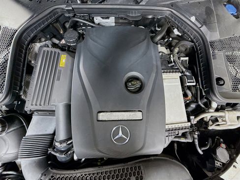 Used 2016 Mercedes-Benz C 300 4MATIC Sedan image 39