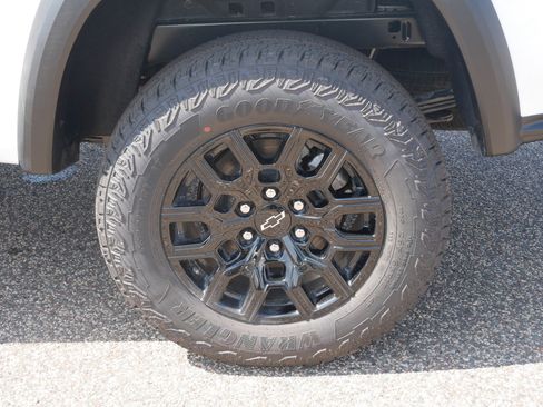 New 2026 Chevrolet Colorado Trail Boss image 3