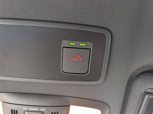 Used 2024 Nissan Z Performance w/ Floor Mat Package image 18