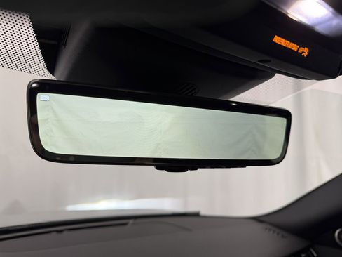 Used 2020 Land Rover Range Rover Evoque R-Dynamic SE image 21