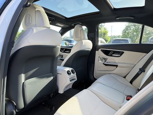 New 2026 Mercedes-Benz C 300 4MATIC Sedan image 12