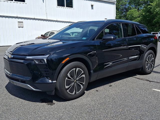 Used 2024 Chevrolet Blazer EV LT AWD/4WD image 3
