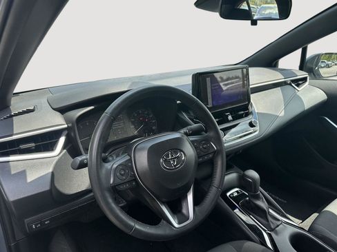 Used 2025 Toyota Corolla SE w/ Convenience Package FWD image 11