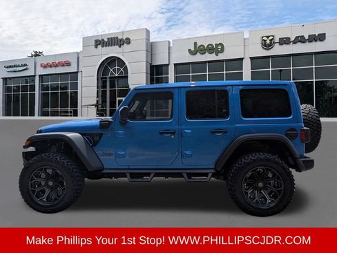 Used 2024 Jeep Wrangler Unlimited AWD/4WD image 6