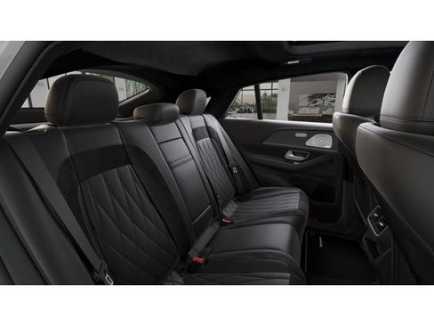 New 2026 Mercedes-Benz GLE 63 AMG S image 5