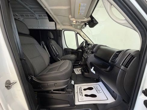 Used 2023 RAM ProMaster 3500 w/ Convenience Group image 9