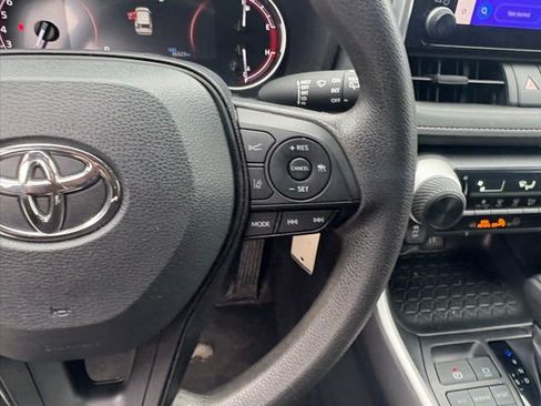Used 2024 Toyota RAV4 LE AWD/4WD image 19