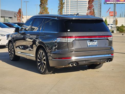 Used 2020 Lincoln Aviator Black Label Grand Touring w/ Class IV Trailer Tow Package image 5
