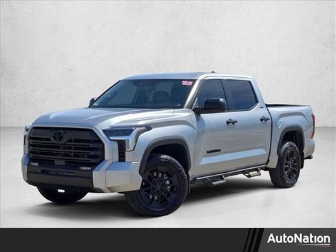 Used 2025 Toyota Tundra SR5 image 1