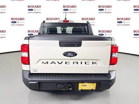Certified 2025 Ford Maverick XLT w/ XLT Luxury Package AWD/4WD image 7
