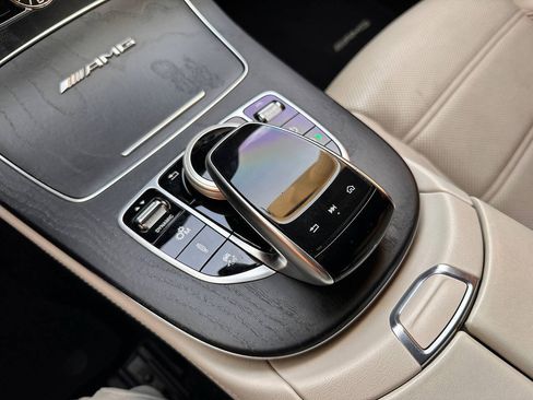 Used 2018 Mercedes-Benz E 63 AMG S image 21