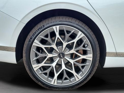 Used 2025 Genesis G90 3.5T AWD/4WD image 41