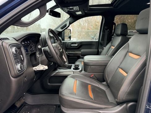 Certified 2023 GMC Sierra 2500 AT4 w/ AT4 Preferred Package image 6