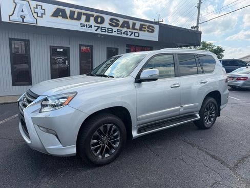 Used 2014 Lexus GX 460 Luxury AWD/4WD image 2