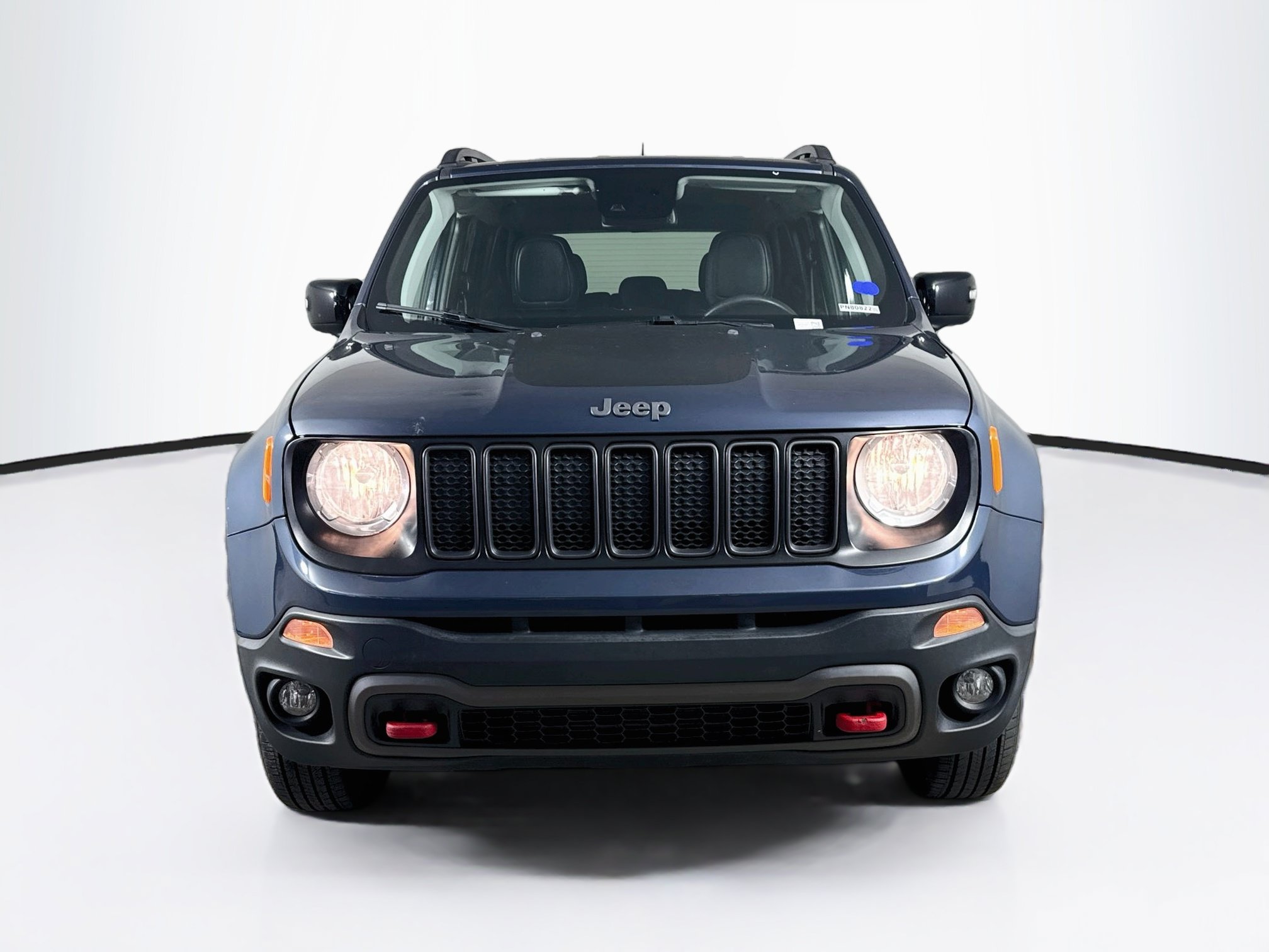 Used 2022 Jeep Renegade Trailhawk AWD/4WD image 3