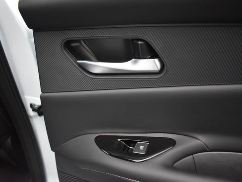 New 2025 Nissan Murano SL AWD/4WD image 19