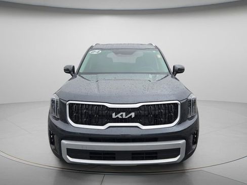 Used 2024 Kia Telluride EX w/ EX Captain's Chair Package FWD image 4
