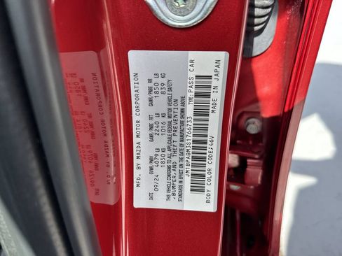 Used 2025 MAZDA MAZDA3 s FWD image 59