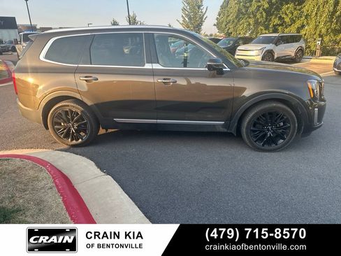 Used 2020 Kia Telluride SX w/ SX Prestige Package AWD/4WD image 2