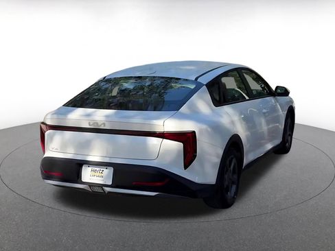 Used 2025 Kia K4 LXS image 14