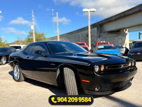 Used 2016 Dodge Challenger R/T Plus RWD image 10