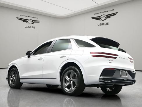 New 2026 Genesis GV70 2.5T AWD/4WD image 12