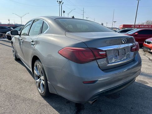Used 2017 INFINITI Q70 3.7 w/ Technology Package image 33