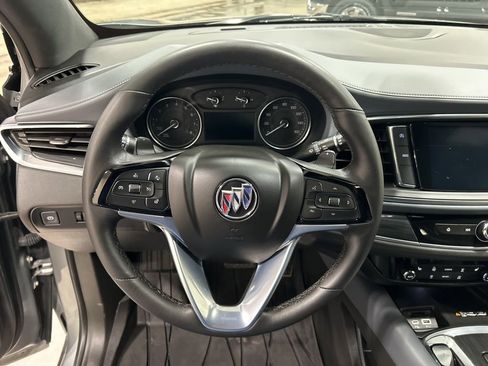 Used 2023 Buick Enclave Essence image 14