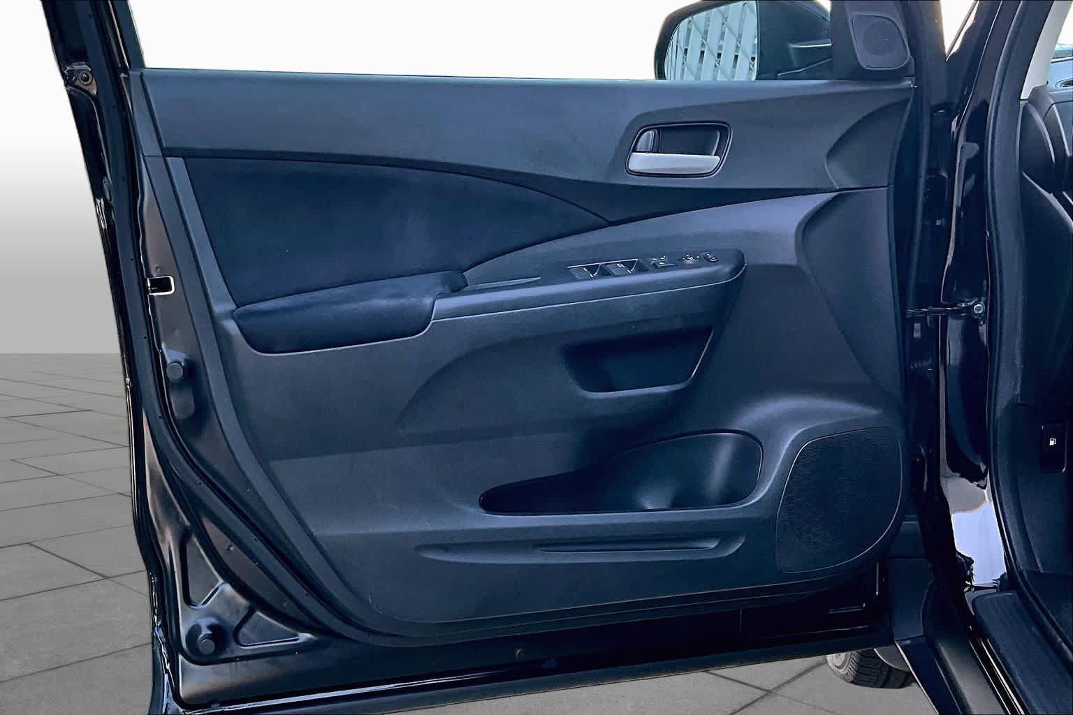 Used 2014 Honda CR-V EX image 18