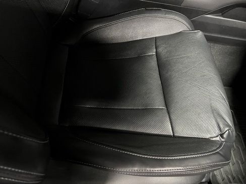 Used 2023 Subaru Outback Touring XT w/ Popular Package #2 image 30