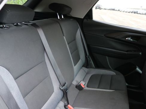Used 2023 Chevrolet TrailBlazer LT image 17