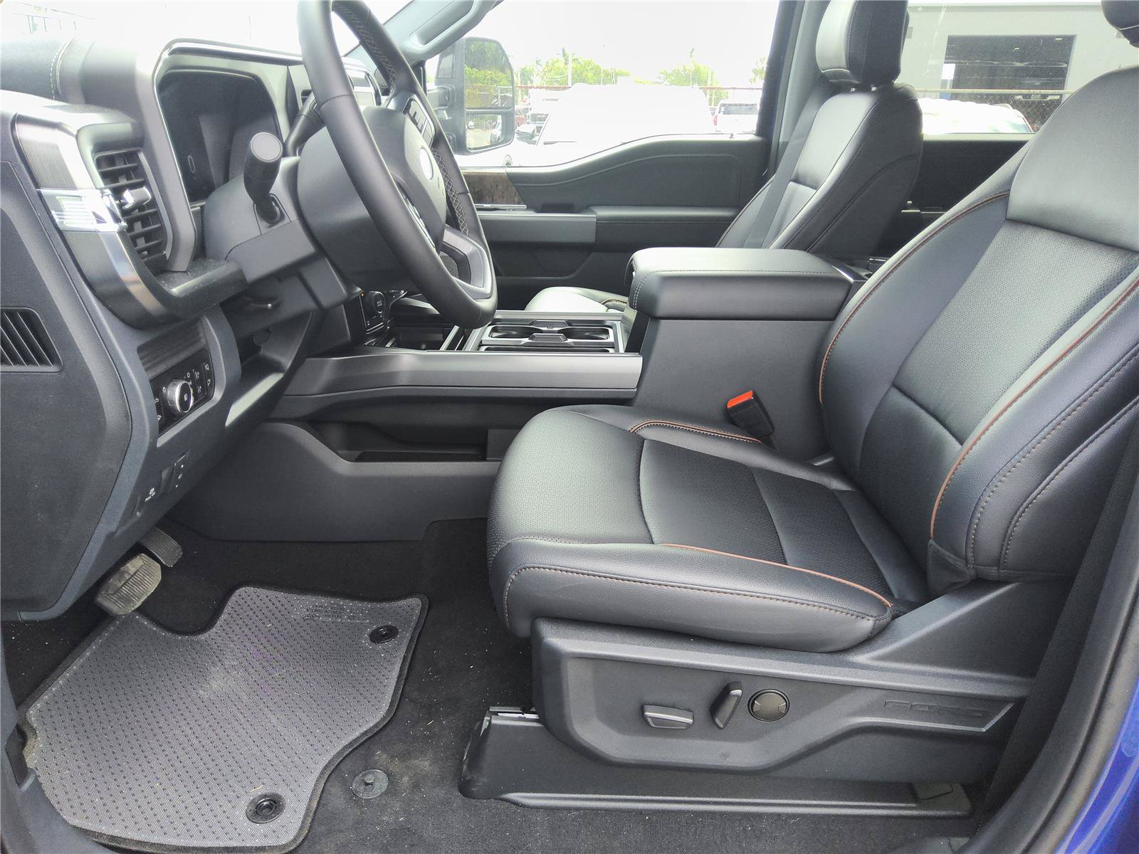 New 2026 Ford F250 Lariat w/ Lariat Ultimate Package AWD/4WD image 14