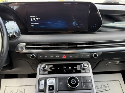Used 2024 Hyundai Palisade Calligraphy FWD image 13