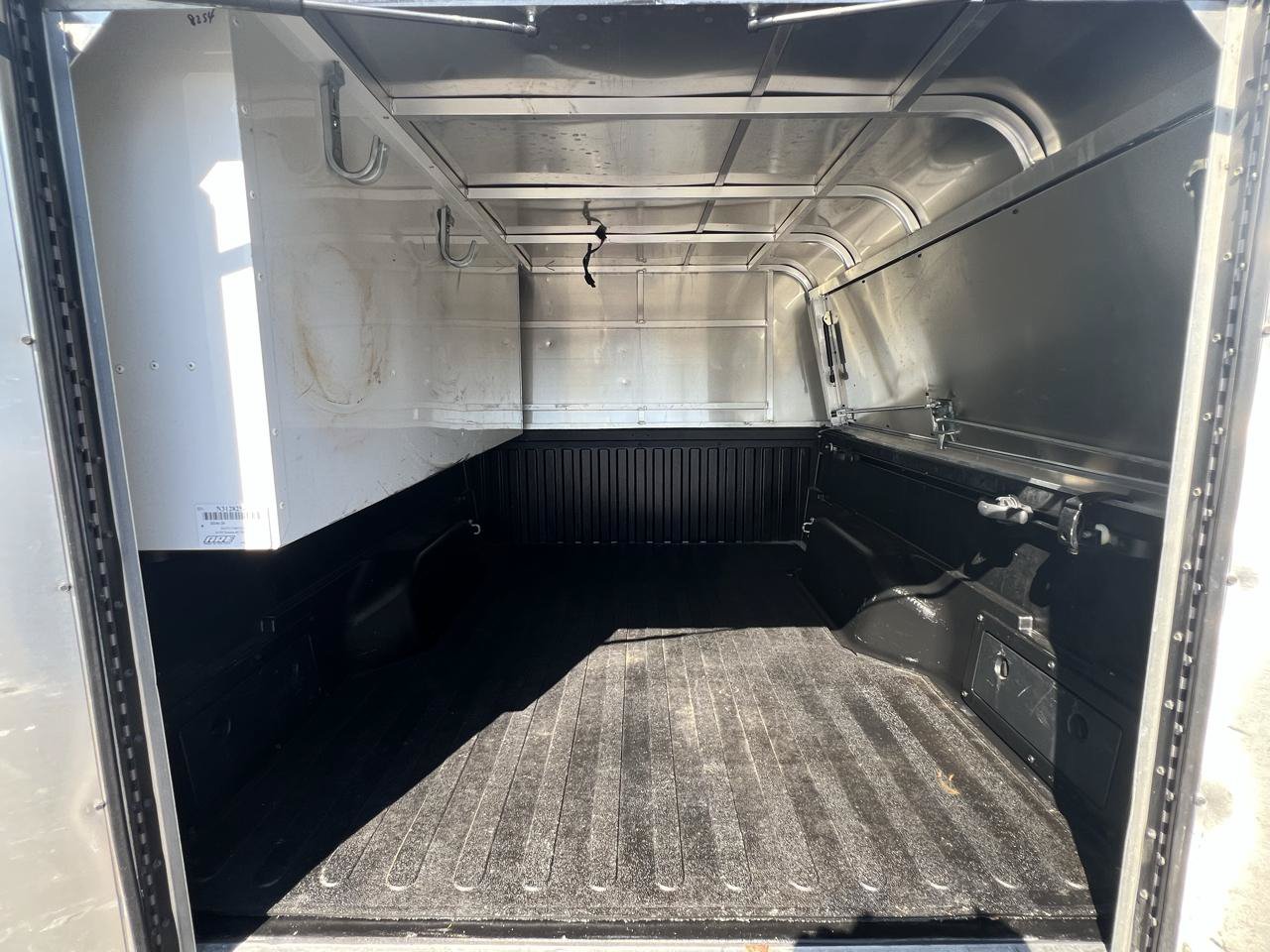 Used 2016 Toyota Tacoma SR RWD image 11