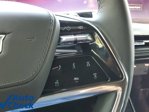 Certified 2026 Cadillac Escalade Platinum Sport w/ LPO, ONYX Package AWD/4WD image 23