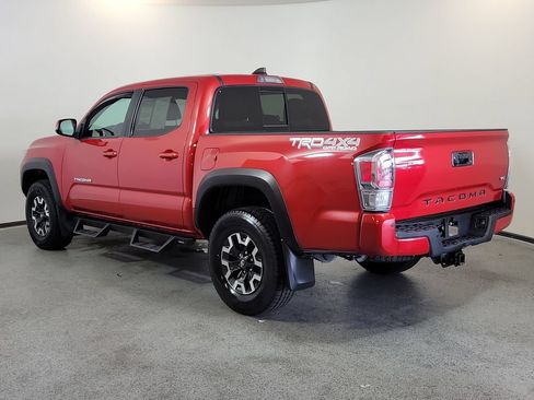 Used 2022 Toyota Tacoma TRD Off-Road w/ Technology Package AWD/4WD image 5