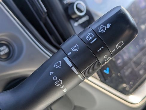 Used 2024 Subaru Crosstrek 2.5i Sport image 30