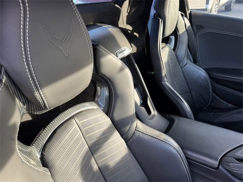 Used 2023 Chevrolet Corvette Stingray Preferred Conv w/ Z51 Performance Package image 6