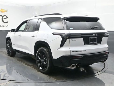 Used 2024 Chevrolet Traverse RS w/ LPO, Floor Liner Package image 36