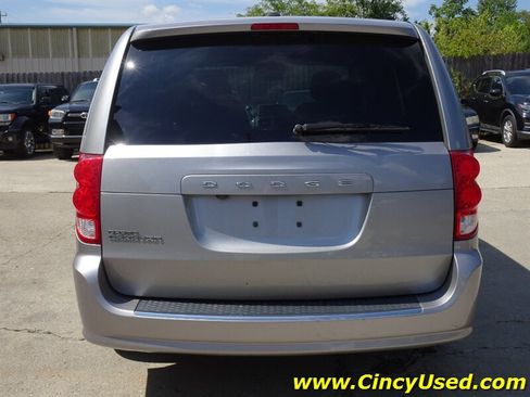 Used 2014 Dodge Grand Caravan SE FWD image 7