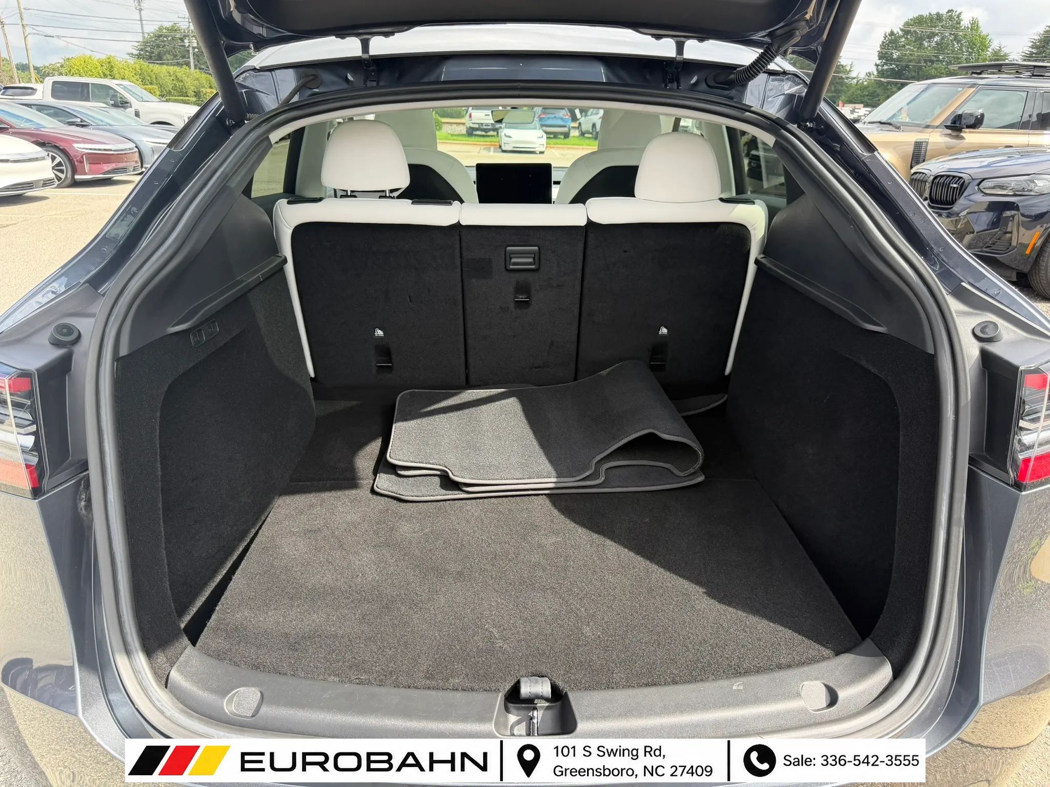 Used 2023 Tesla Model Y Performance AWD/4WD image 26