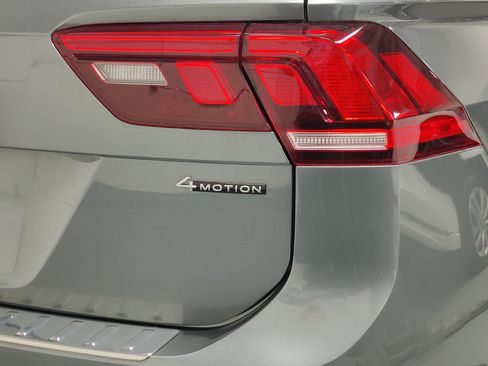 Certified 2023 Volkswagen Tiguan S AWD/4WD image 4