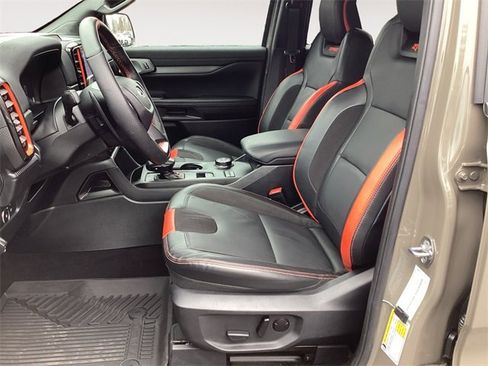 Used 2025 Ford Ranger Raptor image 9