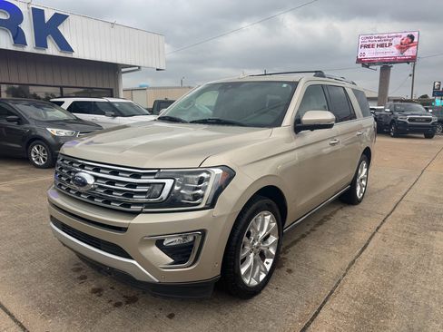 Used 2018 Ford Expedition Limited w/ Equipment Group 302A RWD image 1