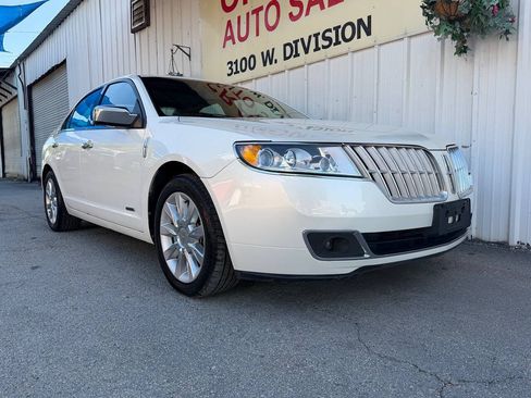 Used 2012 Lincoln MKZ Hybrid FWD image 2