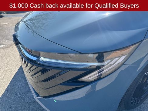 New 2026 Nissan Sentra SR w/ SR Premium Package FWD image 35