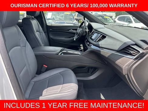 Used 2023 Buick Enclave Essence AWD/4WD image 9