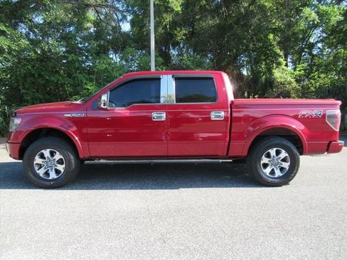 Used 2014 Ford F150 FX4 w/ Equipment Group 402A Luxury AWD/4WD image 4