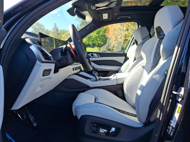 New 2026 BMW X5 M Competition w/ Executive Package AWD/4WD image 13